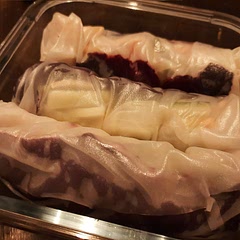 Made 10 big rolls. Added tofu and replaced lettuce with  red cabbage. Quite time consuming to make but not difficult. 