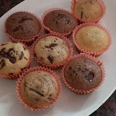 amazing!!! so moist. used melted chocolate instead of cocoa powder and made some vanilla ones :)