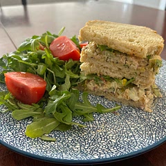 I have to admit I was dubious about this recipe, because I LOVE tuna sandwiches. But it’s delicious! And pretty similar!!