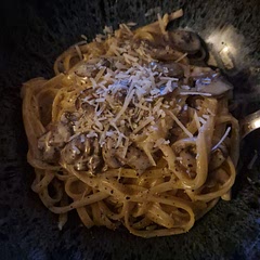 It's really easy to make. I added a tsp dijon with the cream. Will definitely add it to my meal planner!