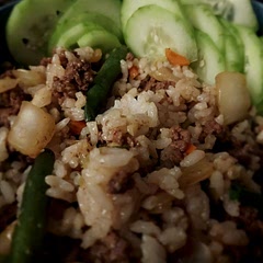 I added green beans and nappa cabbage. Very delicious, and simple
