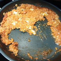 This Mexican rice is the bomb my boyfriend loved it and I loved it and this will be my next go to meal I added diced chicken in it!