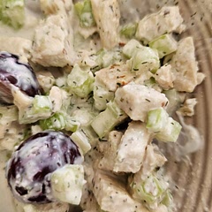 My kid loves this recipe!
It's very unique for us to use these ingredients with chicken.  So tasty and gourmet like!