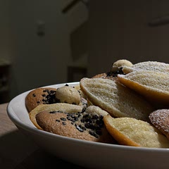 the best dessert i’ve ever made!! spongey, soft and not too sweet. just heavenly