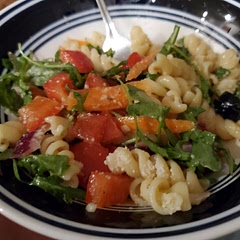 White wine vinegar.  Tasty!