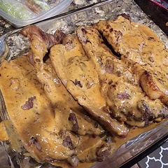 I think I burned the garlic I didn't have space in my pan. Oh well it's edible!