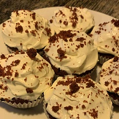 Red velvet cupcakes 