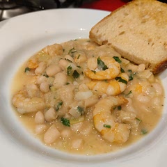I was a little sceptical about the hype, as it's such a simple recipe, but I'm now amazed on how delicious it is with such little effort.