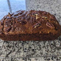 Excellent!  Nice & moist.  I used Greek yogurt instead of sour cream and pecans instead of walnuts.