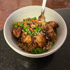 I cooked my chicken for 15 minutes and it came out perfect, loved the flavour. I used ginger power, pepper, soy sauce and hoisin sauce in the rice and it was amazing. Will definitely make again!