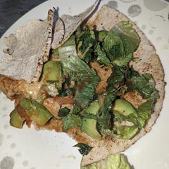 Make sure to use something strong to wrap the food cause my flatbread broke up trying to do mine.