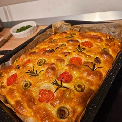 I love this recipe! Thanks to the author, the recipe is very well written and every step is explained in detail. Understanding why each step is important helped a lot! The dough was bubbly and the bread soft and cruchy on the bottom! From now on, I'm making foccacia following this recipe only! 🤩🤩🤩