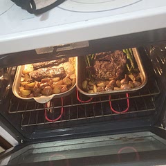 The potatoes were not flavorful as the rest of the meal