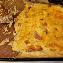 This was delicious! Will definitely make again, and for next time, I'm thinking of doing a bottom layer of biscuits, yummy!