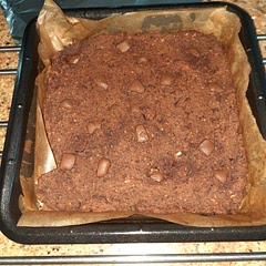 I enjoyed these Vegan brownies; they were delicious but could have been even sweeter if I had used the softer and sweeter variety of dates available for even more flavour.