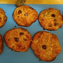These were lovely. They are more like muffins/cookies. I will add the pecans next time! More crunch!
Cooked 11 mins. 