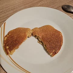 The best pancakes I have ever eat!

One time I tried to add protein, it was a big mistake - never again.