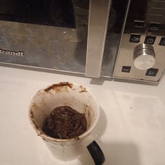Made it into a mug instead it's better this way than the Cake the version 💯% will do it this way again