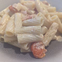 Always one of my go-to meals. This time I added bacon and it super tasty.