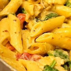 Make a quick AND delicious dinner, you say? 
Well, sir… Have I got new for you! 