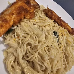 Family made it together (removed spices per dietary needs) drizzled lemon on top of the chicken. 
Definitely will be having this again. 👌