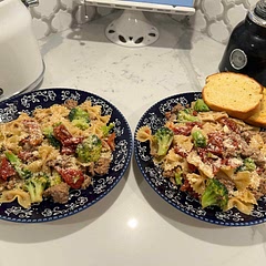 Super easy and really good. I used a 12oz box of pasta instead of an 8 and just added another cup of broth.