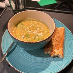 Delicious! It really is better than Panera. I’ve found myself a new weeknight staple.