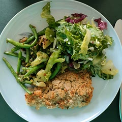Finally a recipe to make white fish interesting! Combined it with honey garlic sauteed vegetables and leafy salad with olive oil and sprinkle of salt for some freshness.