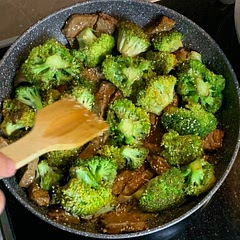 Wish the sauce was a little thicker but delicious anyway 🤤