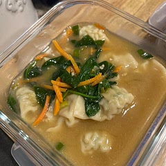 I liked this a lot, it doesn’t have a strong flavor but it’s the perfect cozy soup like chicken noodle soup (in my opinion). I also used my own homemade chicken broth so that helped add some flavor. I got 6 portions out of this. Took me 20 minutes from prep to it being done