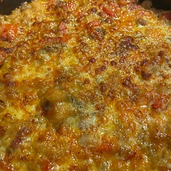 Loved this - added mushrooms and used a variety of cheeses (including blue) to use up what was in the fridge. Turned out great 😊