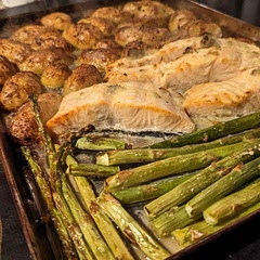 Added garlic and onion powder to the potatoes. Great recipe, hands off and easy - perfect for a weeknight. 