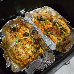 Replaced the capsicum with carrot,  Mayo with butter and airfried instead. Tasted okay. Easy to make  