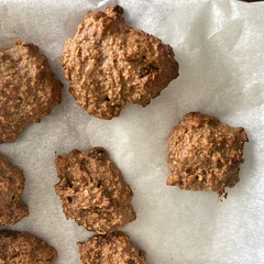 I added an extra banana and more oats to mixture so not so dry