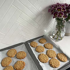 Delicious chewy cookies to enjoy on ANZAC day!