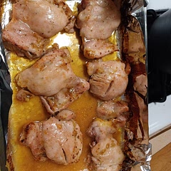 I used boneless, skinless thighs.  Flavor was good.  45 minutes cook time.