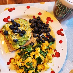 This really is the best tofu scramble (imo). My meat eating husband even requests it now. 