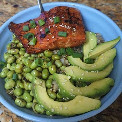 I preferred making teriyaki salmon with this. I would also recommend adding garlic and pepper to the edamame and a sesame vinaigrette to the avocados to elevate the dish..