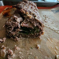 Wow! That is GOOD and super easy and quick. I can see this being made with loads of variations depending on the flavor profile you want. Using venison will definitely have to remember to use a fat source. 