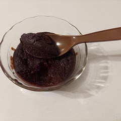 This was easy and tasty. I used only 1 tablespoon swerve and subbed cashew flour. Stirred in 1 teaspoon bake believe dark chocolate chips and sprinkled some on top. Baked it in a Pyrex custard cup in toaster oven for almost 20 minutes. Let it cool slightly then ate half. I was nice and gave the rest to my husband.