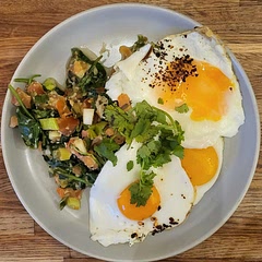Ive started adding a teaspoon of honey alongside the spinach just to add a hint of sweetness.

This recipe is delicious, surprisingly filling, cheap and very easy to make!
