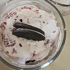 It was not as easy as I thought to layer the ingredients. Kids love it!