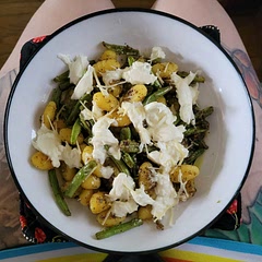 We used green beans instead of asparagus & only half as much burrata.