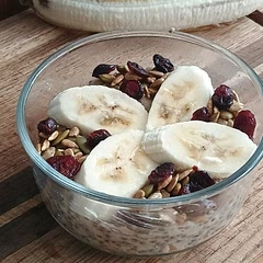 Nothing different from most overnight oats except it's a bit more cost effective since you use water instead of milk. 