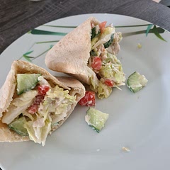 I made much more then 2 pita's. I did more anjovis in for more flavor in the sauce.

My 1.5 year old also liked it.