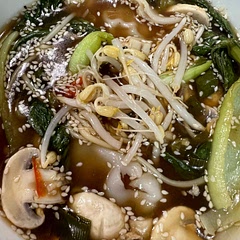 A very tasty soup and easy to make. I added buk choy, choy sum, mushrooms, bean sprouts 🌱 So good 😊
