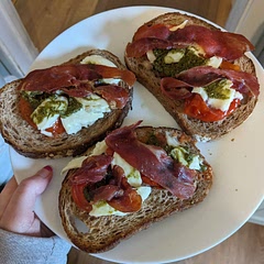 My Italian mum said it was "Buonissimo!"

The garlic and tomato mix covers more than 2 slices of sourdough, (I used 4 slices.)

Our nextdoor neighbour's cat also liked the smell of the ham :)