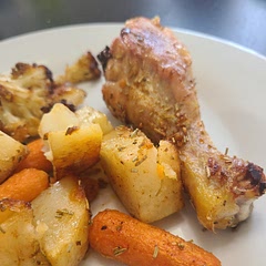 Did cauliflower in stead of broccoli and added carrots. So delicious. 