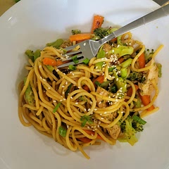 Really good.  My husband absolutely loved it and it was fairly easy to make.  This dish had a mild kick to it which we enjoyed.  I used the Lee Kum Kee brand soy sauce and hoisin sauce which I've used in other dishes bc they have really good flavor.  