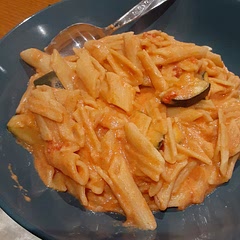 Doesn't have a lot of flavours, perhaps adding salmon might improve the dish.